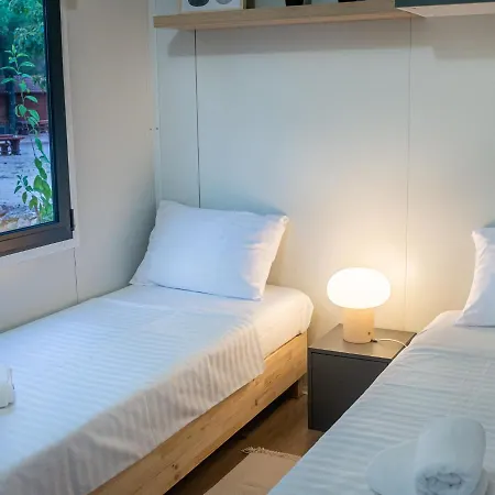 Mobile Homes Vrata Krke Vakantiehuis Lozovac