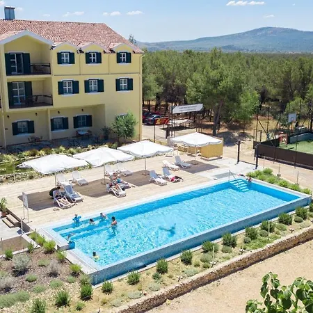 Casa de Férias Mobile Homes Vrata Krke Lozovac