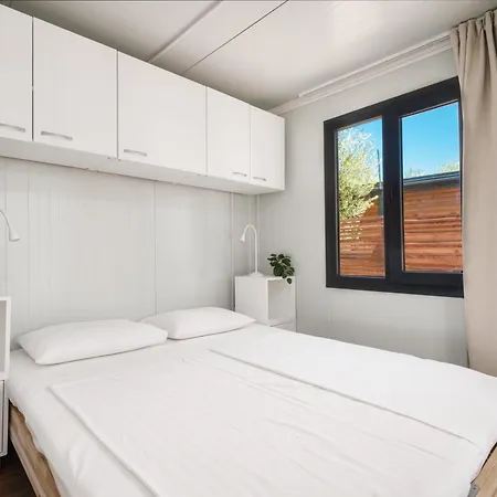 Mobile Homes Vrata Krke * Lozovac