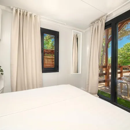 Holiday home Mobile Homes Vrata Krke